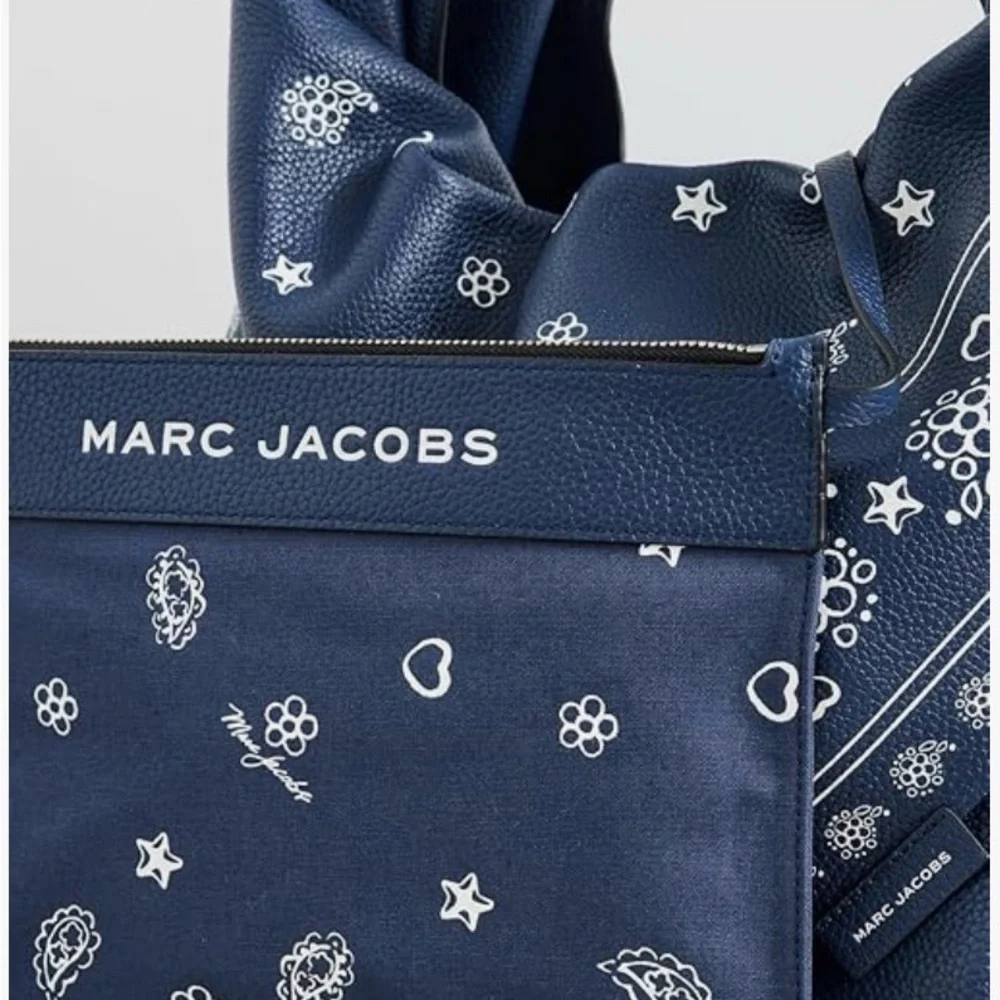 Marc Jacobs The Bandana Sack Shoulder Bag - Picture 5 of 11